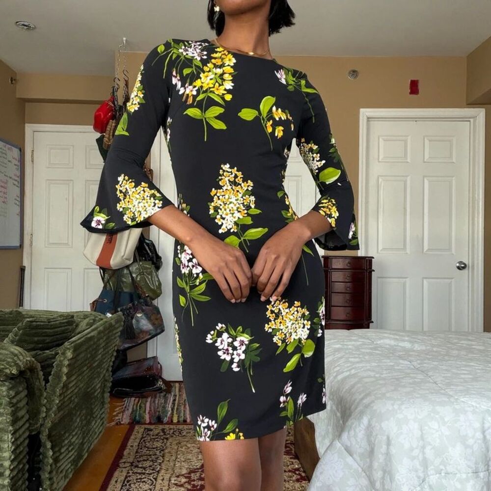 Tommy Hilfiger Floral Bell Sleeve Sheath Dress Size 2